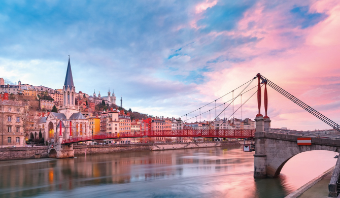 ISO Certification in Lyon